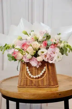 התיק של אורה